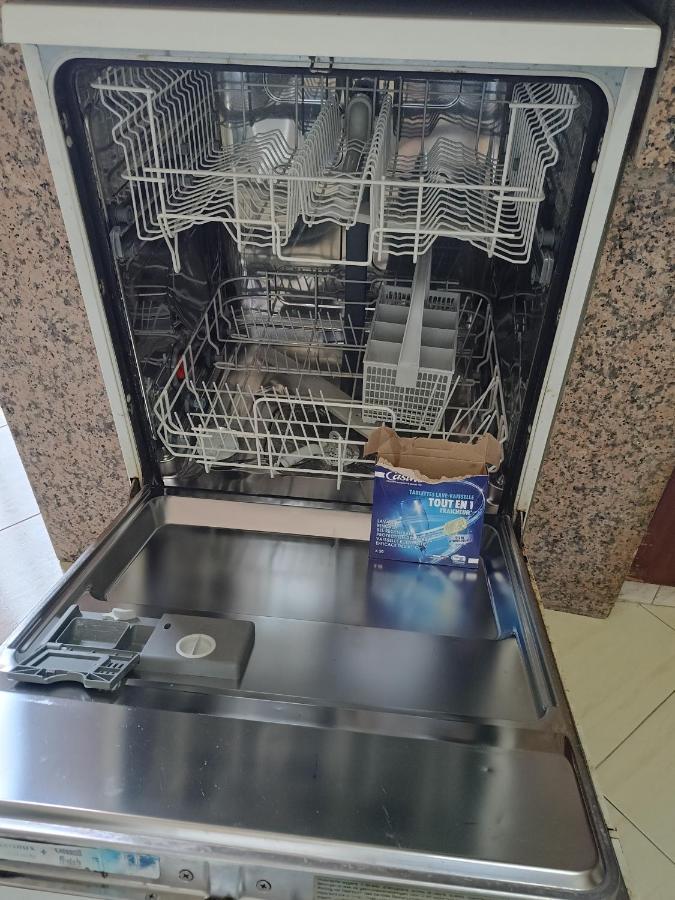 Appart Najia Au Centre Kenitra Avec Grande Terrasse Экстерьер фото